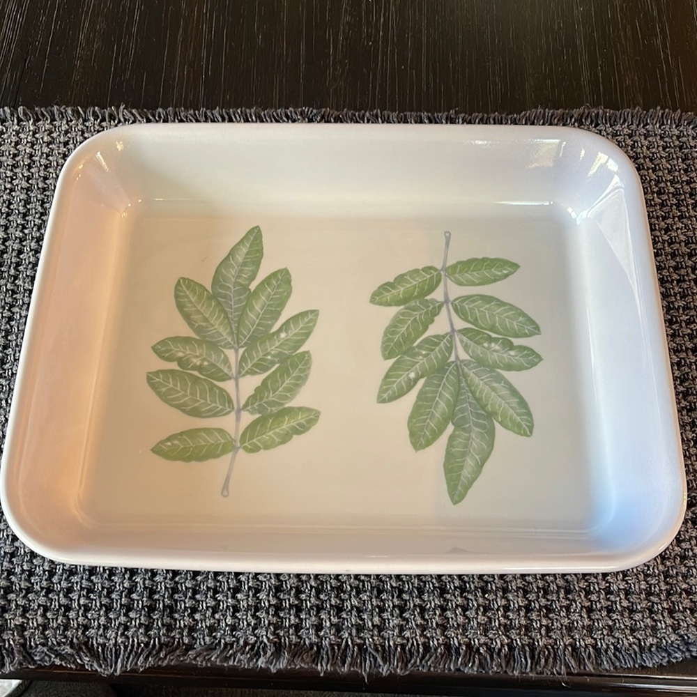 12' Lasagna Seasons Leaves by PORTMEIRION
